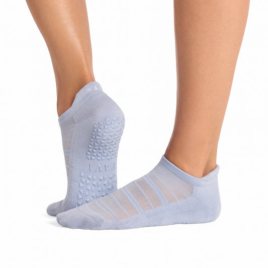 Savvy Breeze Grip Socks