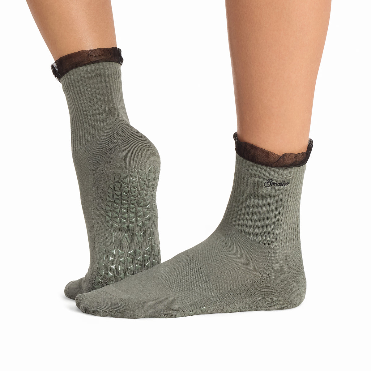 Aria Tulle Ruffle Grip Socks