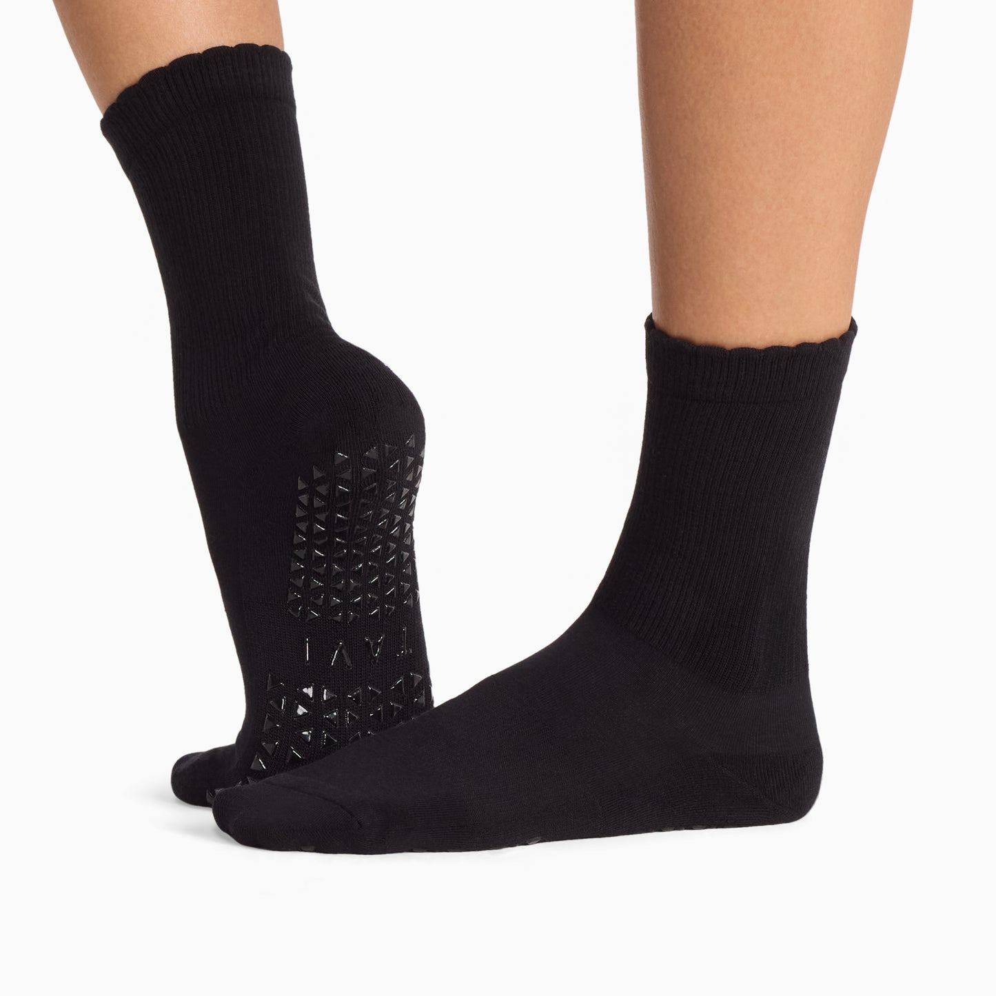 Kalea Scallop Grip Socks